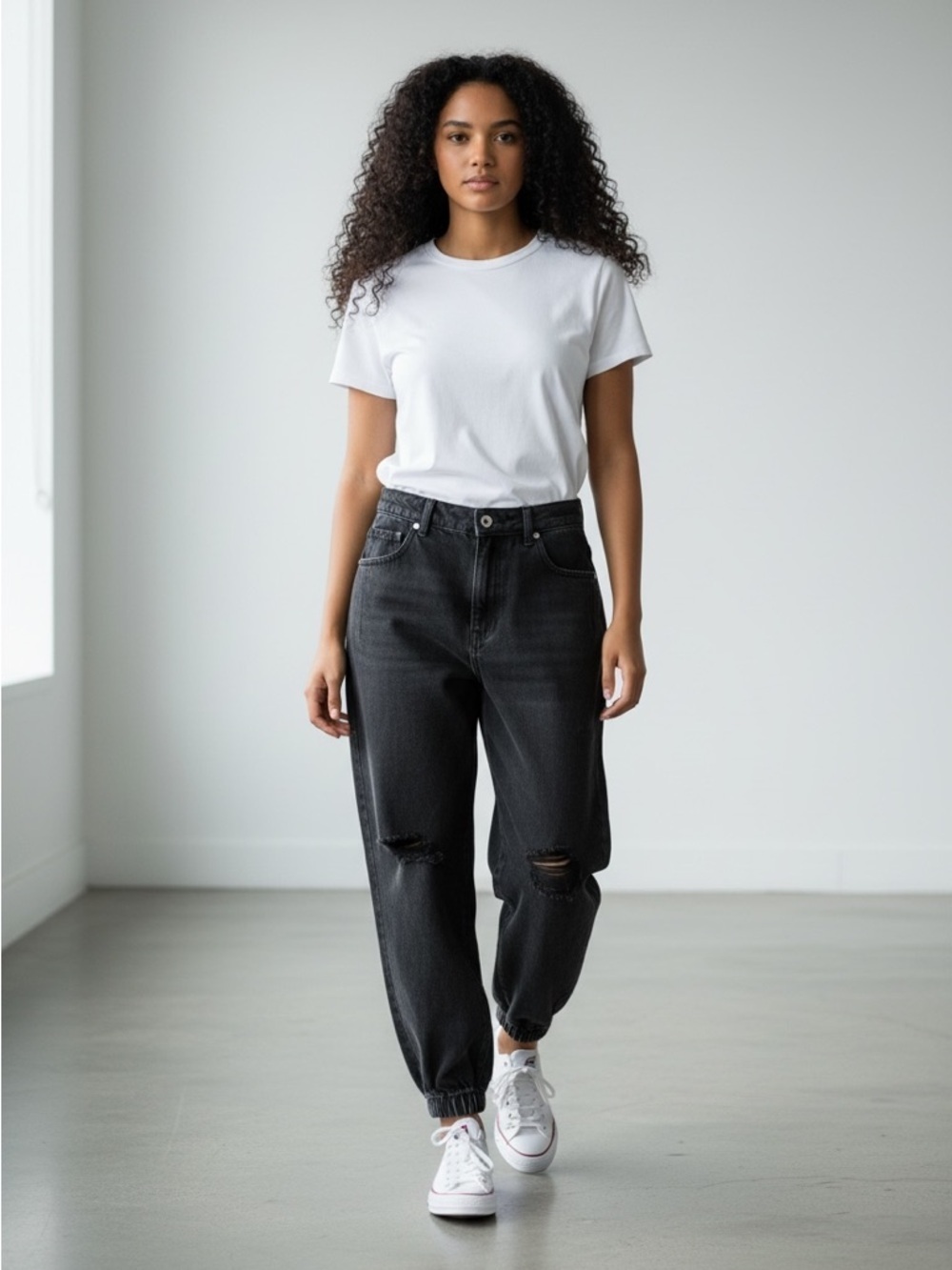 POL Distressed Boho Jogger Pant in Black Size L